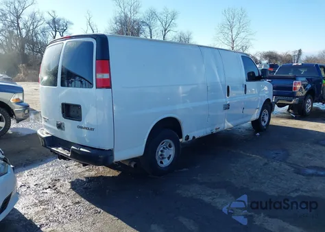 2006 Chevrolet Express Work Van z USA, uszkodzony, nr VIN 1GCGG29U761122658